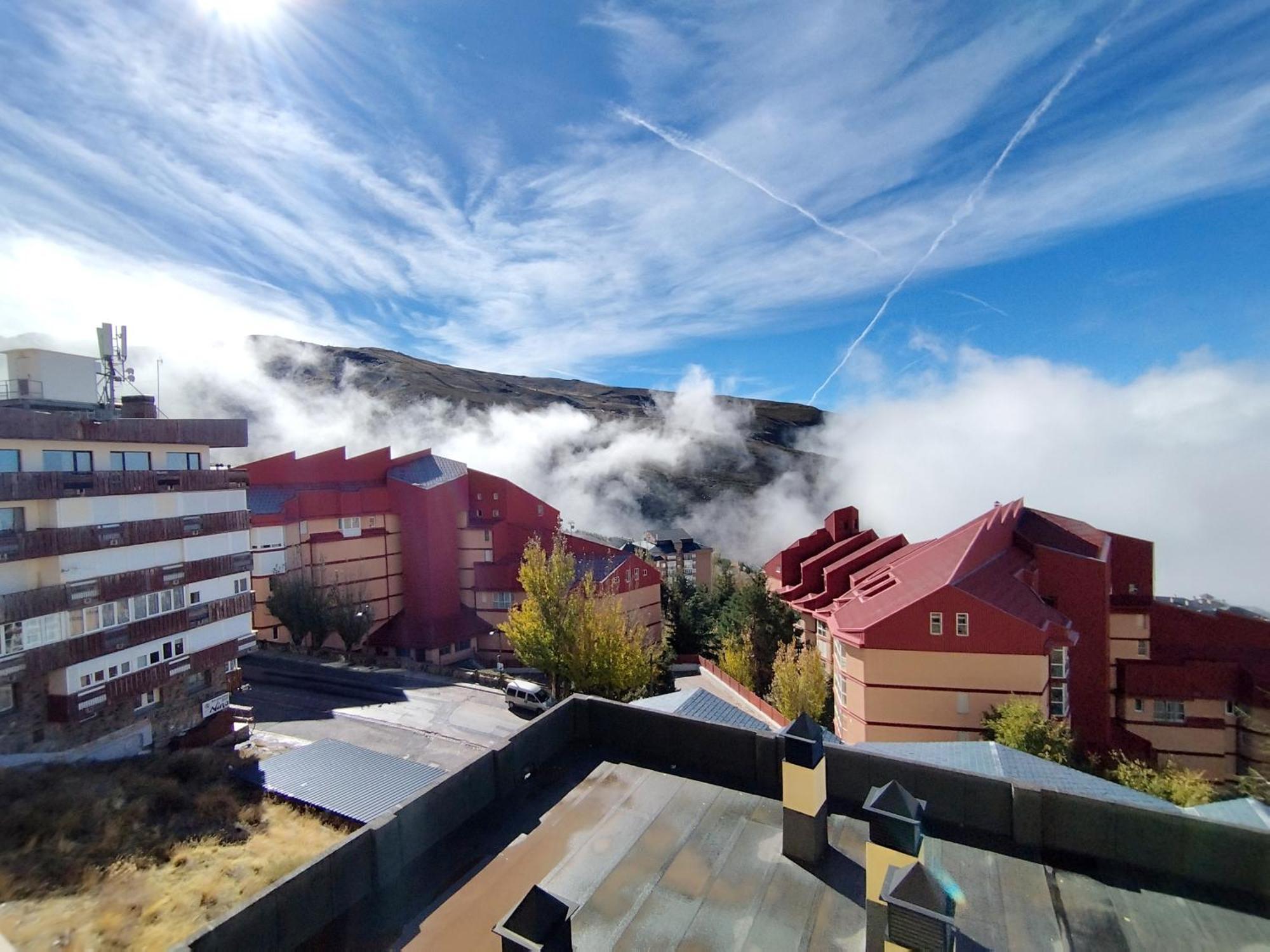 Apartamentos Arttyfal Con Parking Y Wifi By Surynieve Sierra Nevada Exteriör bild