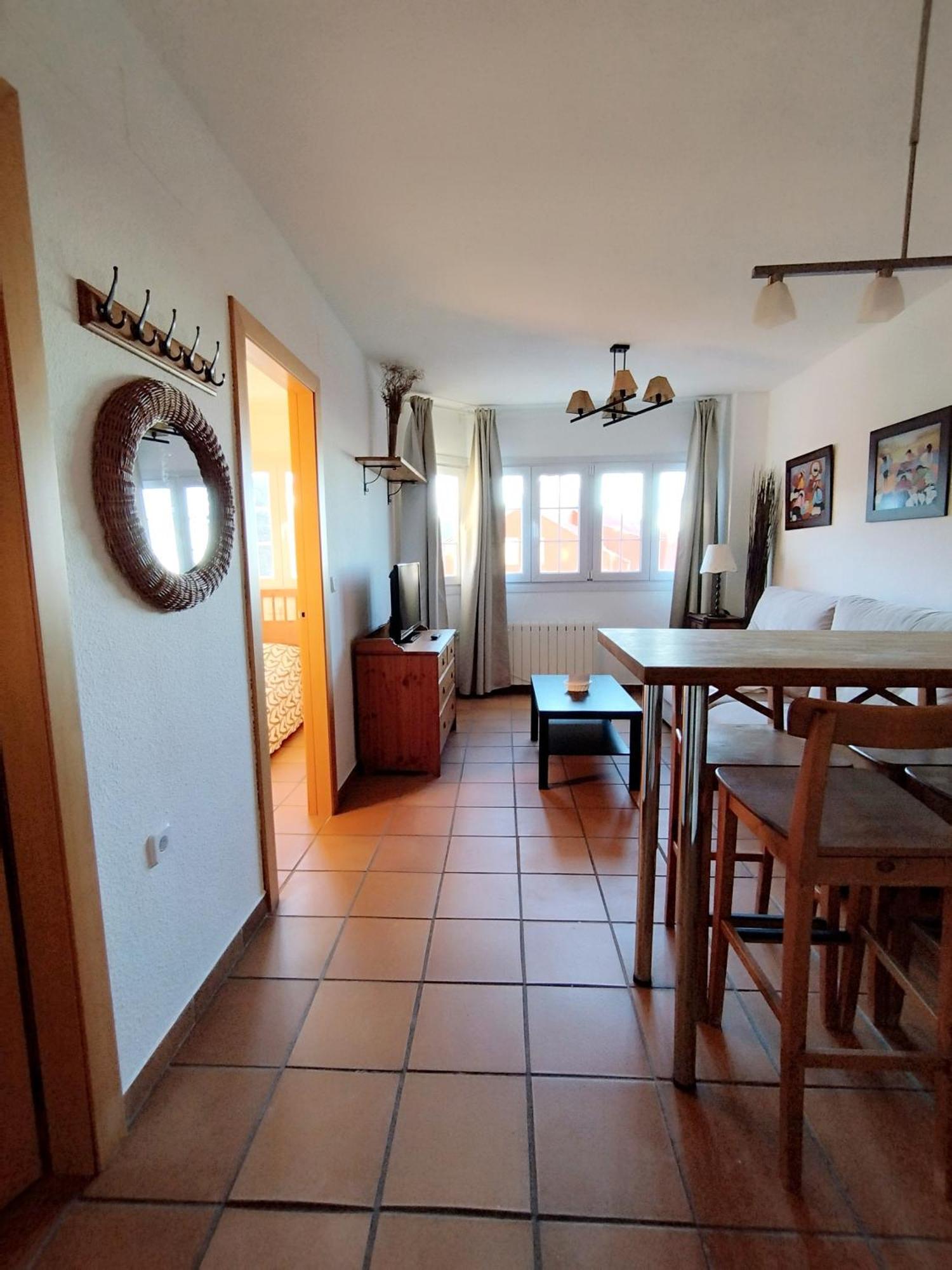 Apartamentos Arttyfal Con Parking Y Wifi By Surynieve Sierra Nevada Rum bild