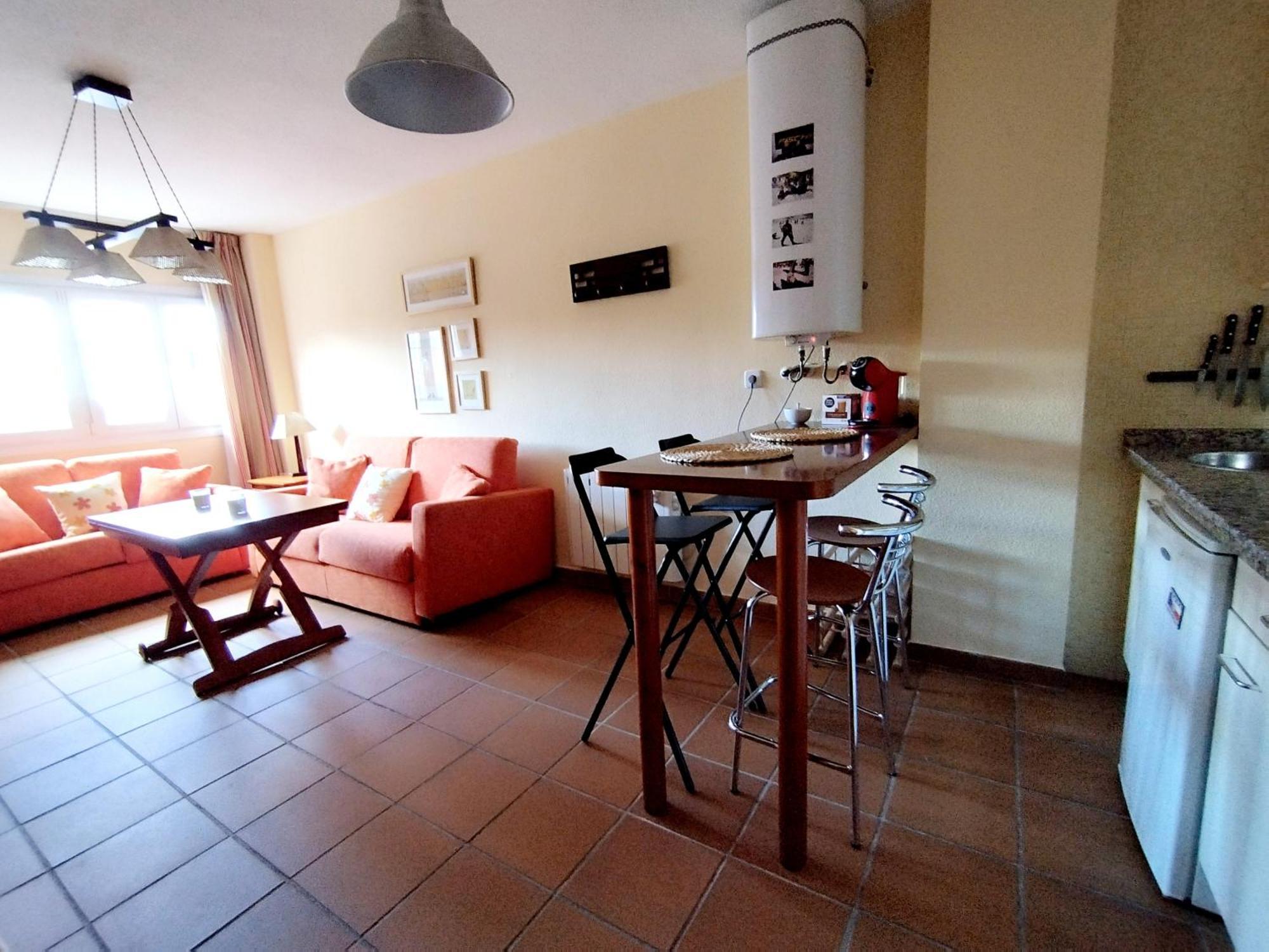 Apartamentos Arttyfal Con Parking Y Wifi By Surynieve Sierra Nevada Rum bild